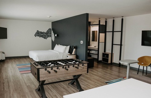 Elkhorn Hotel | Aloft by Marriott Omaha West