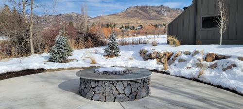 Wolf Creek House | Alpine Retreat Pt A106 Ski Escape Mtn Views