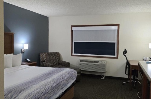 Fort Collins Hotel | AmericInn by Wyndham Windsor Ft. Collins