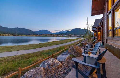 Estes Park House | Anglers Paradise - Located on Lake Estes, Fireplace, Two Large Patios, and Private Jacuzzi