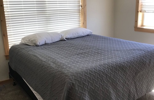 Stratton House | Apartment near Swanson Reservoir