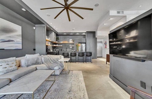 Entertainment District Condo | Architectural Digest Condo in Old Town Scottsdale Entertainment District