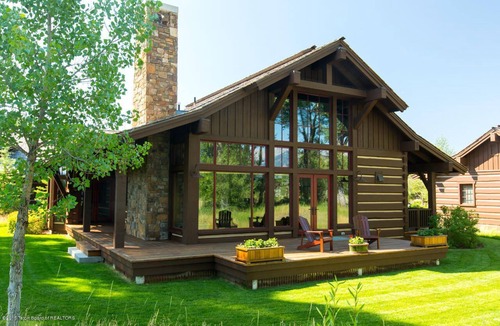 Jackson Cabin | Arnica Cabin at Jackson Hole Golf and Tennis