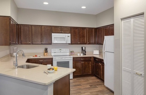 West Yellowstone Resort | Available 30 June-7 July 27 W. Yellowstone Gate World Mark Resort 2 bedroom