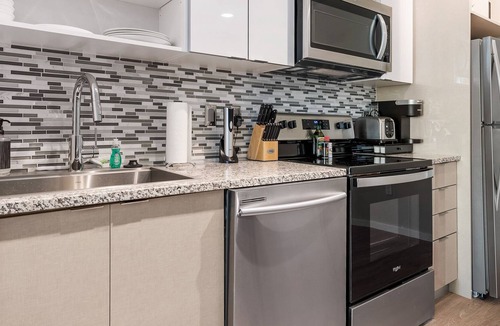 Crossroads Arts District Condo | Bask in the Beauty of our Stunning Oasis, Situated near Kauffman Stadium 358