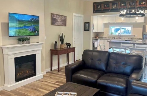 Bayfield House | Baybeary Cottage, Bayfield base camp for Fun, Family & Adventure near Durango