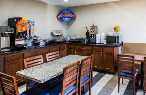 Southwest Area Hotel | Baymont by Wyndham Cedar Rapids