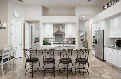 Camelback East House | Bella Sonora Home - Chic Camelback Corridor Villa Pool