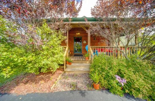 Bemus Point House | Bemus Point Retreat ~ 3 Mi to Chautauqua Lake