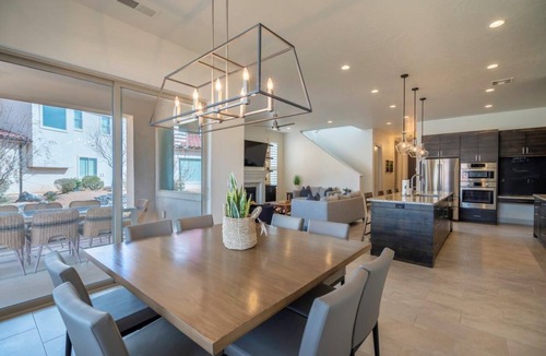 Santa Clara House | Best Poolside Location | Steps to Pool | Red Mountain Views | Arcadia #6
