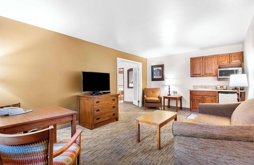 Clifton Hotel | Best Western Grande River Inn & Suites