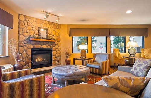 Craig Hotel | Best Western Plus Deer Park Hotel & Suites