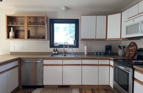 Grey Eagle Township Cabin | Big Birch Lake Cabin & Shoreline Bunkhouse - Dock, Sunset Views, Family Friendly