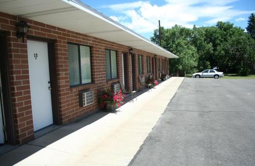 Panguitch Hotel | Blue Pine Motel