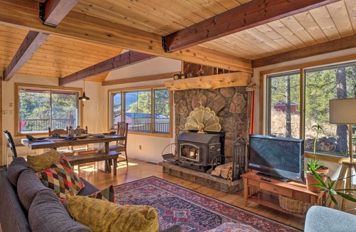 Sherwood Forest Cabin | Blue River Cabin: 5 Mi to Breckenridge Skiing
