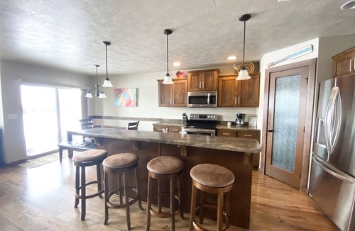 Arnolds Park Cabin | Boji Vacation is Calling! cabin#147