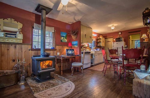 Leadville Cabin | Bright and Spacious Cabin Rental for Couples near Copper Mountain, Colorado