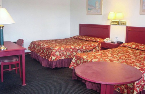 Junction City Hotel | Budget Host Golden Wheat Motel