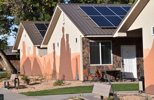 La Verkin Cabin | Bunkhouse 1B Sleeps 4