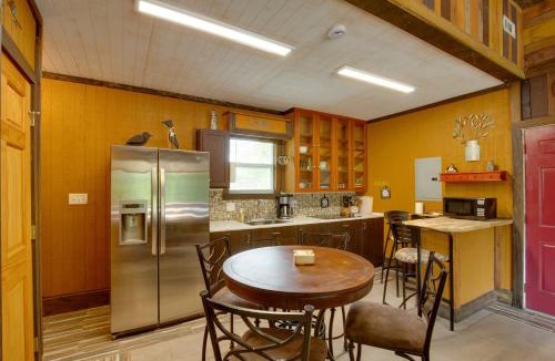 Lake Lafayette House | 'Byrd's Nest' Lake Lafayette Escape w/Fire Pit