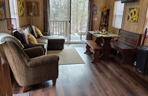 Neal Cabin | Cabin 9 ~ Toronto Lake: Fishing, Swimming & More! by RedAwning