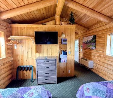 Thayne Cabin | Cabin Creek Inn