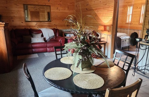 Noel Cabin | Cabin on the Water! Cabin #5