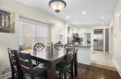 South Hyde Park House | Captain's Quarters 5 Bedrooms 3 bath with Office Wi-Fi and Dedicated Workspace