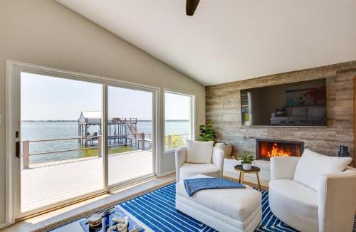 Leisure Land House | Cedar Creek Lake Views: Gorgeous Mabank House!