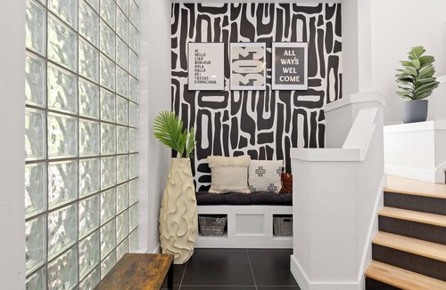 City Park West House | Centrally Located in Denver- 4Bed 4Bath