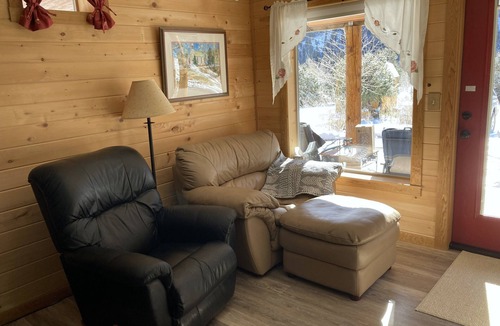 Buena Vista Cabin | Chalk Cliffs Hideaway ~ Gorgeous Views ~ Peaceful Location