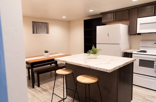 Ogden Apartment | Charming 2-bedroom basement apartment in Ogden!
