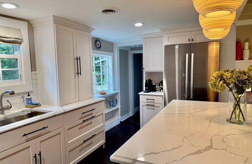 Clinton Corners House | Charming 3-bedroom farmhouse in Clinton Corners with AC