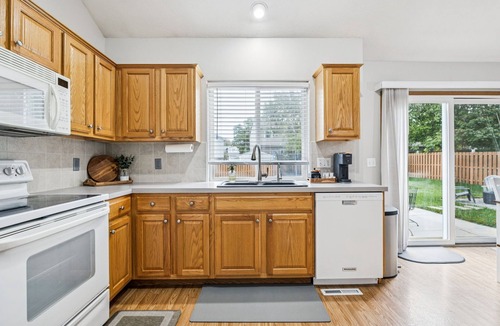 McArdle House | Charming 3-Bedroom House in Omaha – Quiet Stay Near Local Attractions