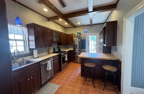 Cherry Street House | Charming 3BR Midtown Home Near Utica Square