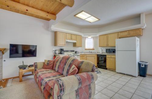 Amalia House | Charming Amalia Retreat w/Fireplace & Grill!