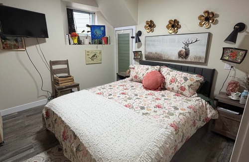 Estevan Bed & Breakfast | Charming Bed & Breakfast!