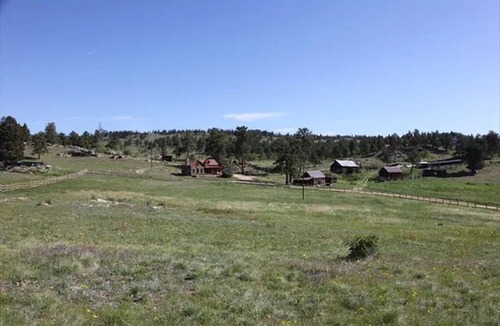 Nederland Cabin | Charming Cabin on Wild Divine Ranch - Stunning Views