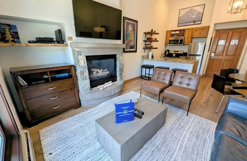 River Run Condo | Charming Condo/Heart of River Run/Festivals