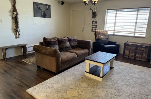 Blanco House | Charming farmhouse close to the Quality Waters and Navajo Lake Marina.