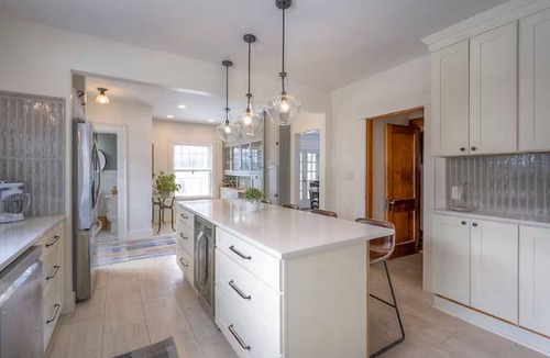 Kansas City House | Charming house in serene Kansas City perfect for your getaway