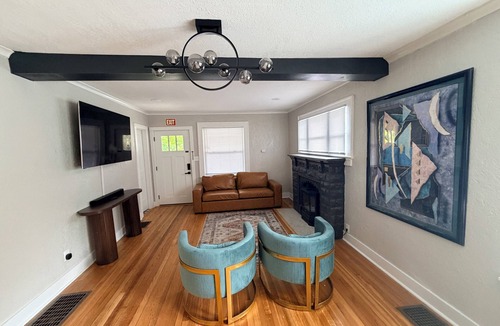 Rosedale House | Charming KC retreat-2BR near KU Med
