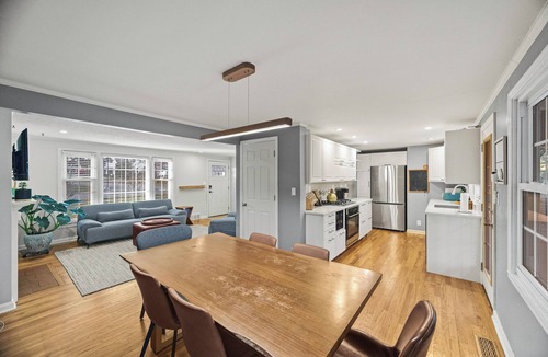 Prairie Village House | Charming Prairie Village Retreat w/Office!