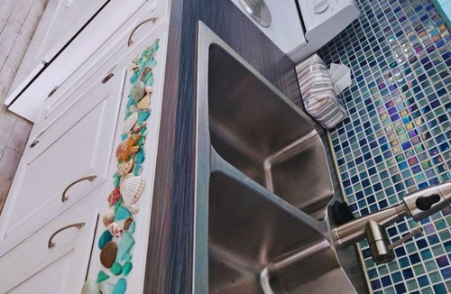 Hastings Apartment | Charming studio apartment in Downtown Hastings.