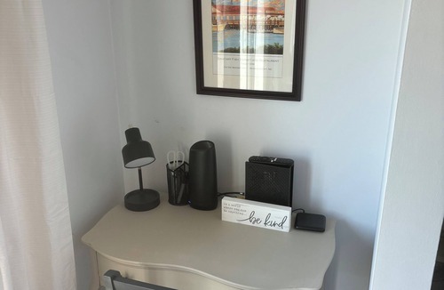 Emerald Isle Apartment | Charming studio in lovely Emerald Isle with beach access