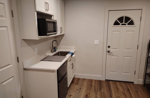 Ivins Apartment | Charming studio with WiFi, AC and heat in enchanting Ivins.