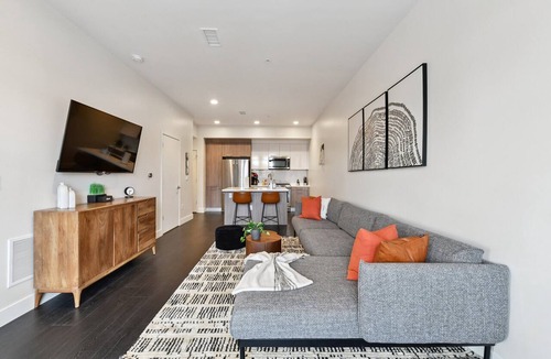 Highland Condo | Chic Made Easy | 1BR LoHi Loft | Dog-Friendly