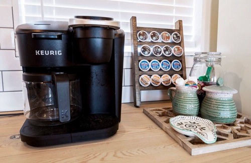 Bentonville House | Chic Milkbarn: Peace, Culture & Rustic Charm