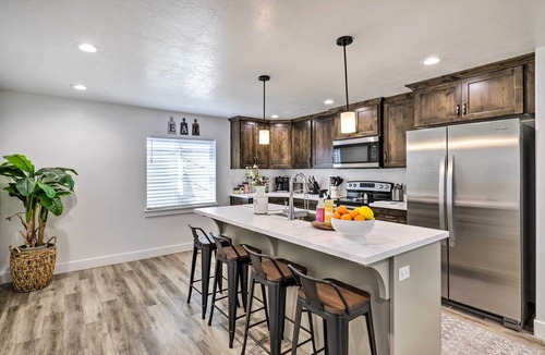 Payson Apartment | Chic Payson Apartment ~ 10 Mi to Utah Lake!