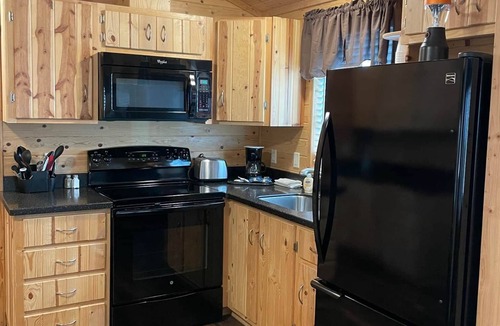 Christopher Creek Cabin | Christopher Creek Cabins - Cabin 2